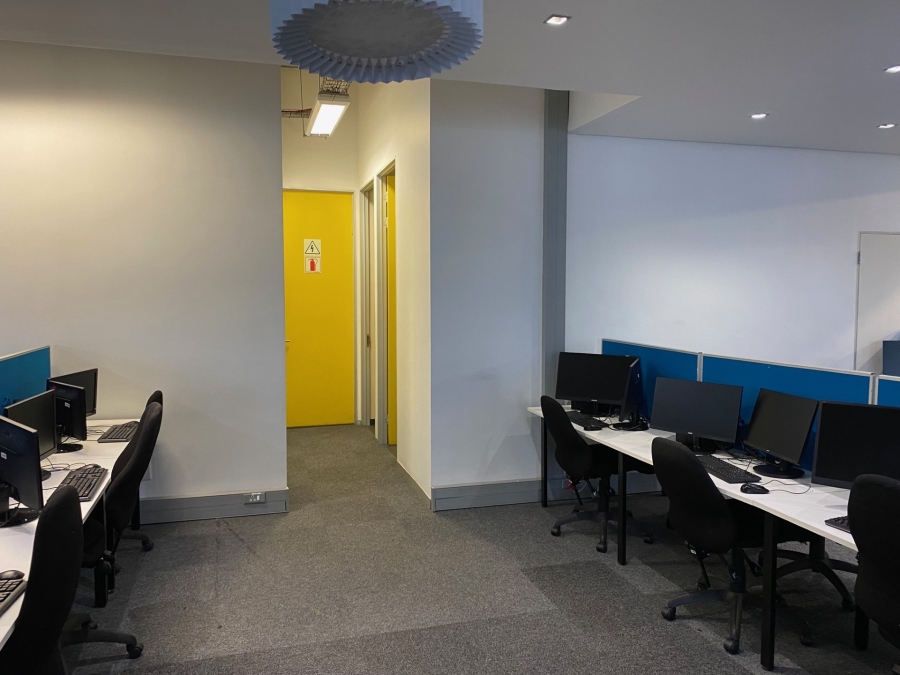 To Let commercial Property for Rent in Woodstock Western Cape
